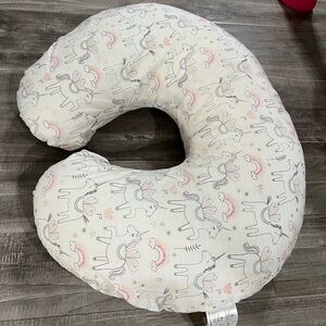Nursing/tummy time pillow